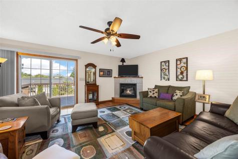 1334 Sweeting Lane Coralville IA 52241