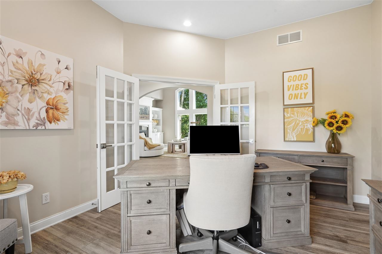 2804 NW Deer Valley Drive Swisher IA 52338
