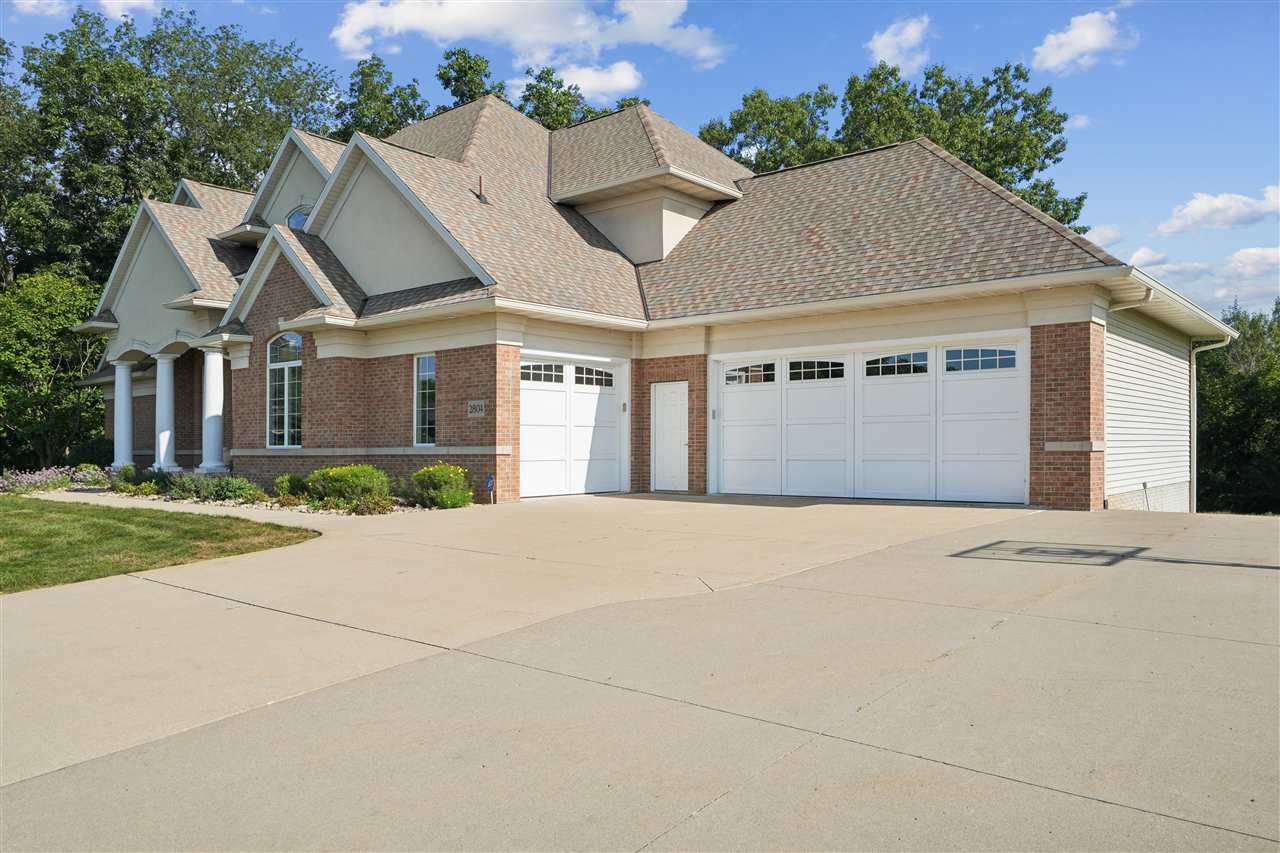 2804 NW Deer Valley Drive Swisher IA 52338