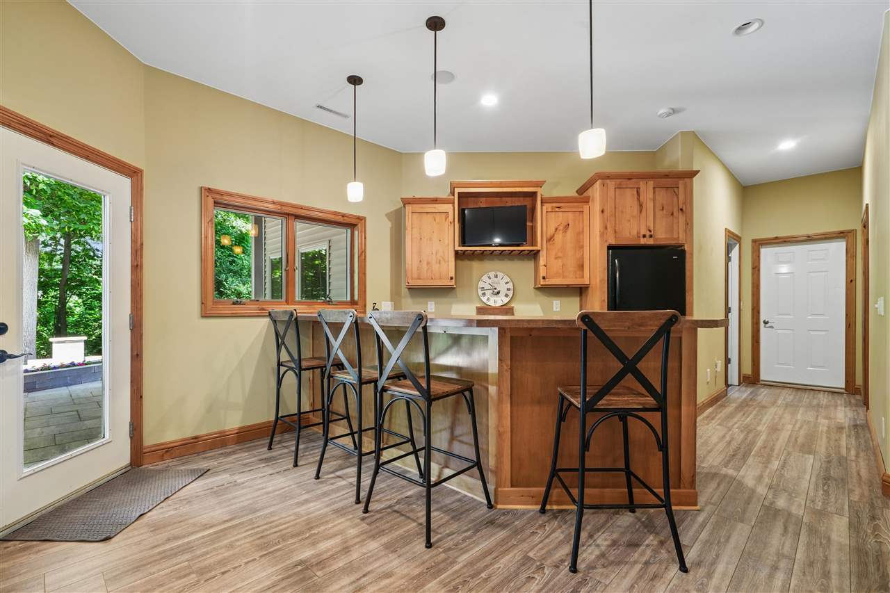 2804 NW Deer Valley Drive Swisher IA 52338