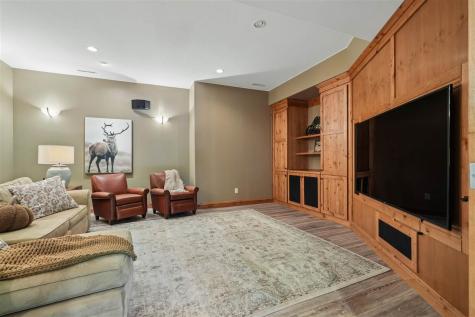 2804 NW Deer Valley Drive Swisher IA 52338