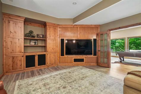 2804 NW Deer Valley Drive Swisher IA 52338