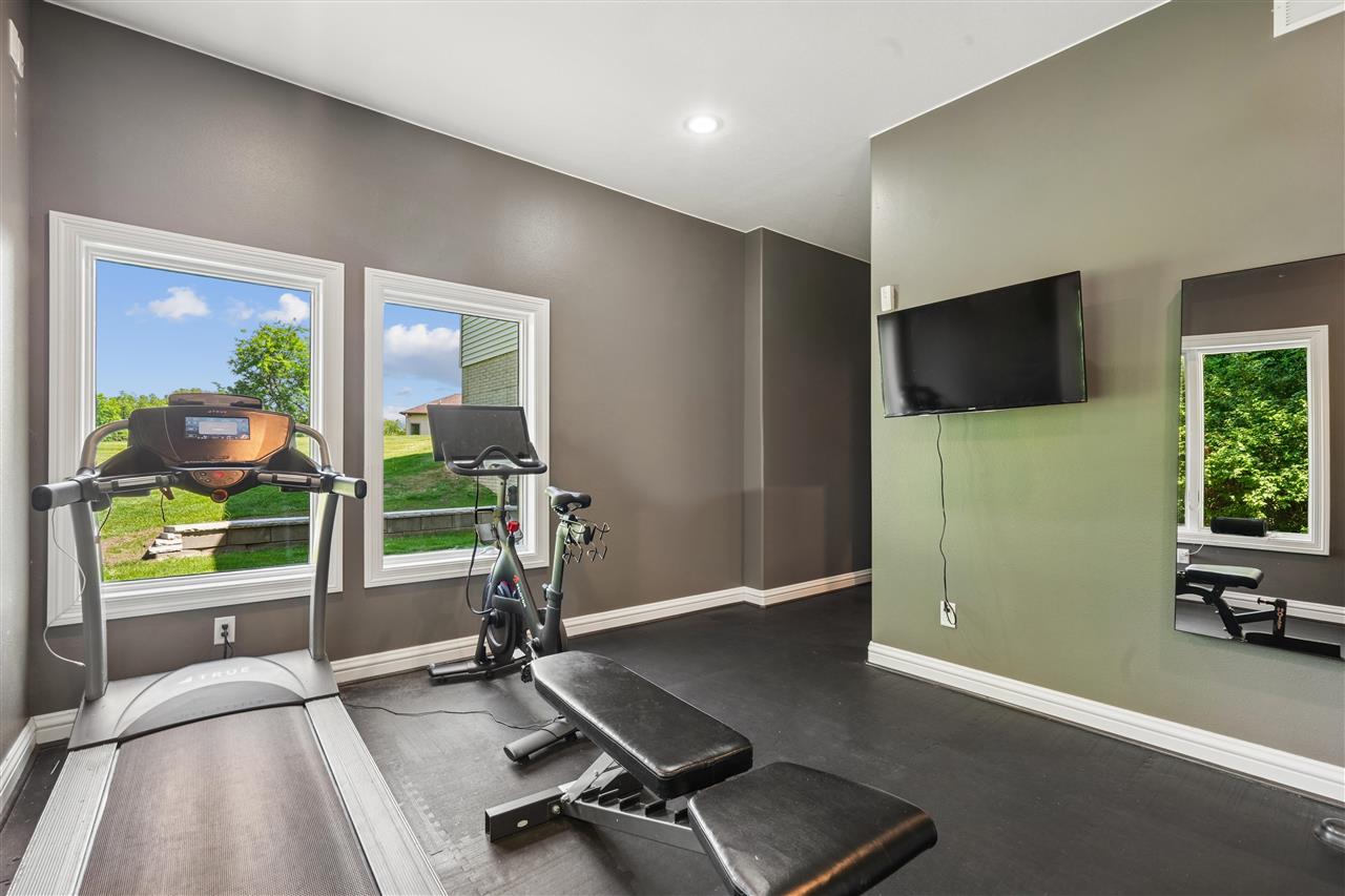 2804 NW Deer Valley Drive Swisher IA 52338