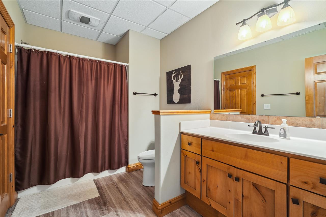 2804 NW Deer Valley Drive Swisher IA 52338