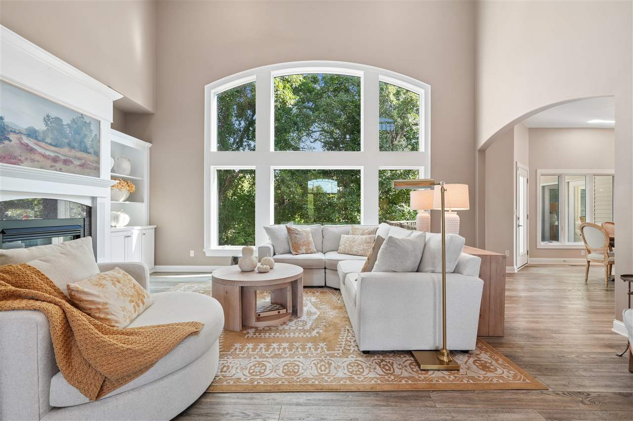 2804 NW Deer Valley Drive Swisher IA 52338