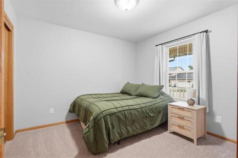 209 Agape Avenue Urbana IA 52345