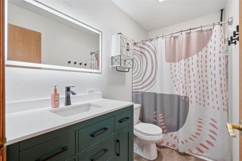 209 Agape Avenue Urbana IA 52345