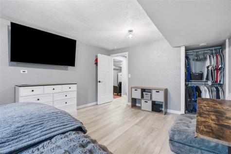 209 Agape Avenue Urbana IA 52345