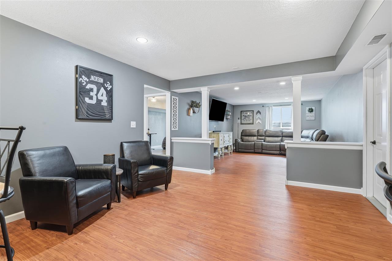 209 Agape Avenue Urbana IA 52345