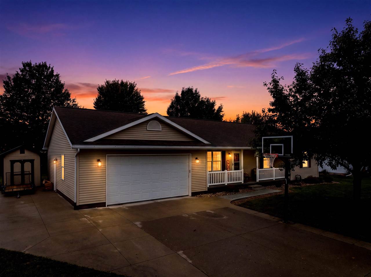 209 Agape Avenue Urbana IA 52345