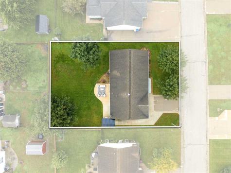 209 Agape Avenue Urbana IA 52345