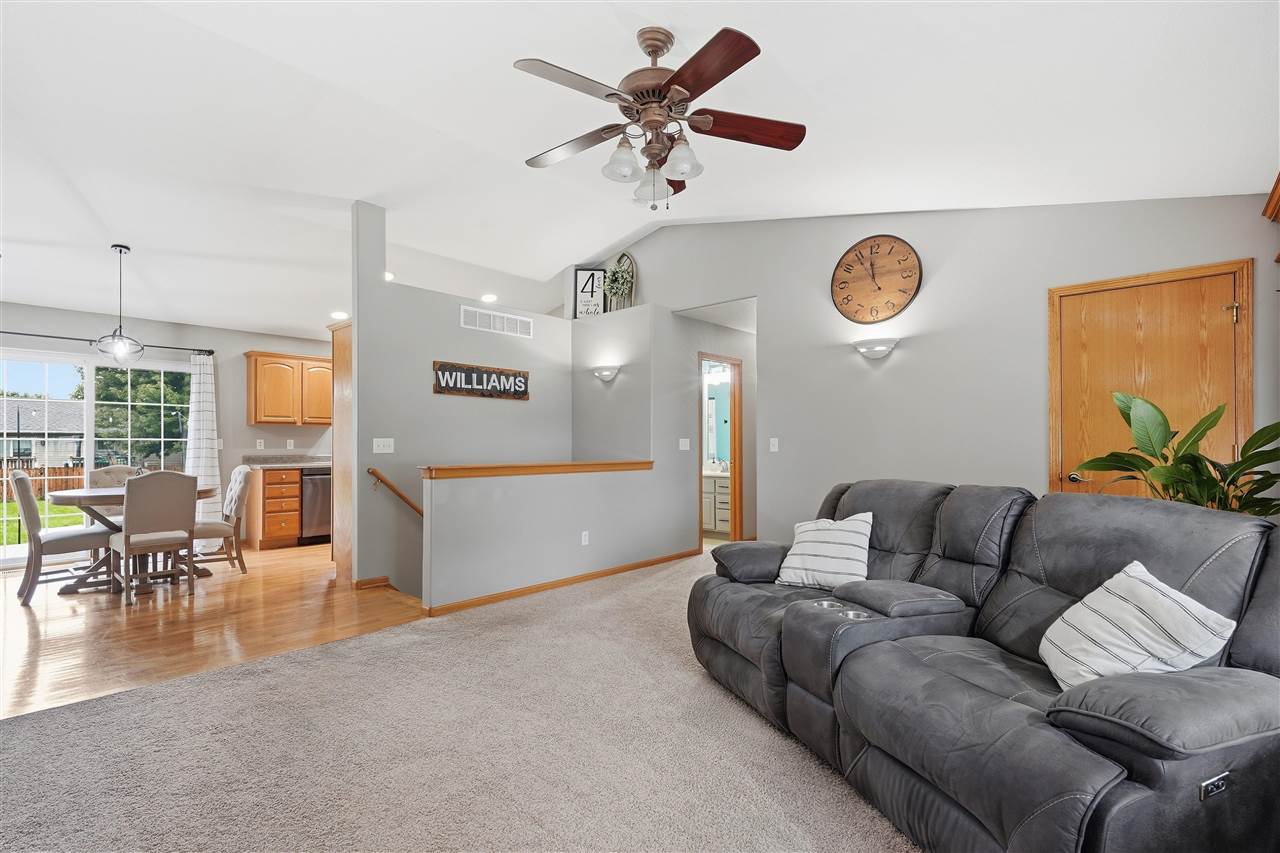 209 Agape Avenue Urbana IA 52345