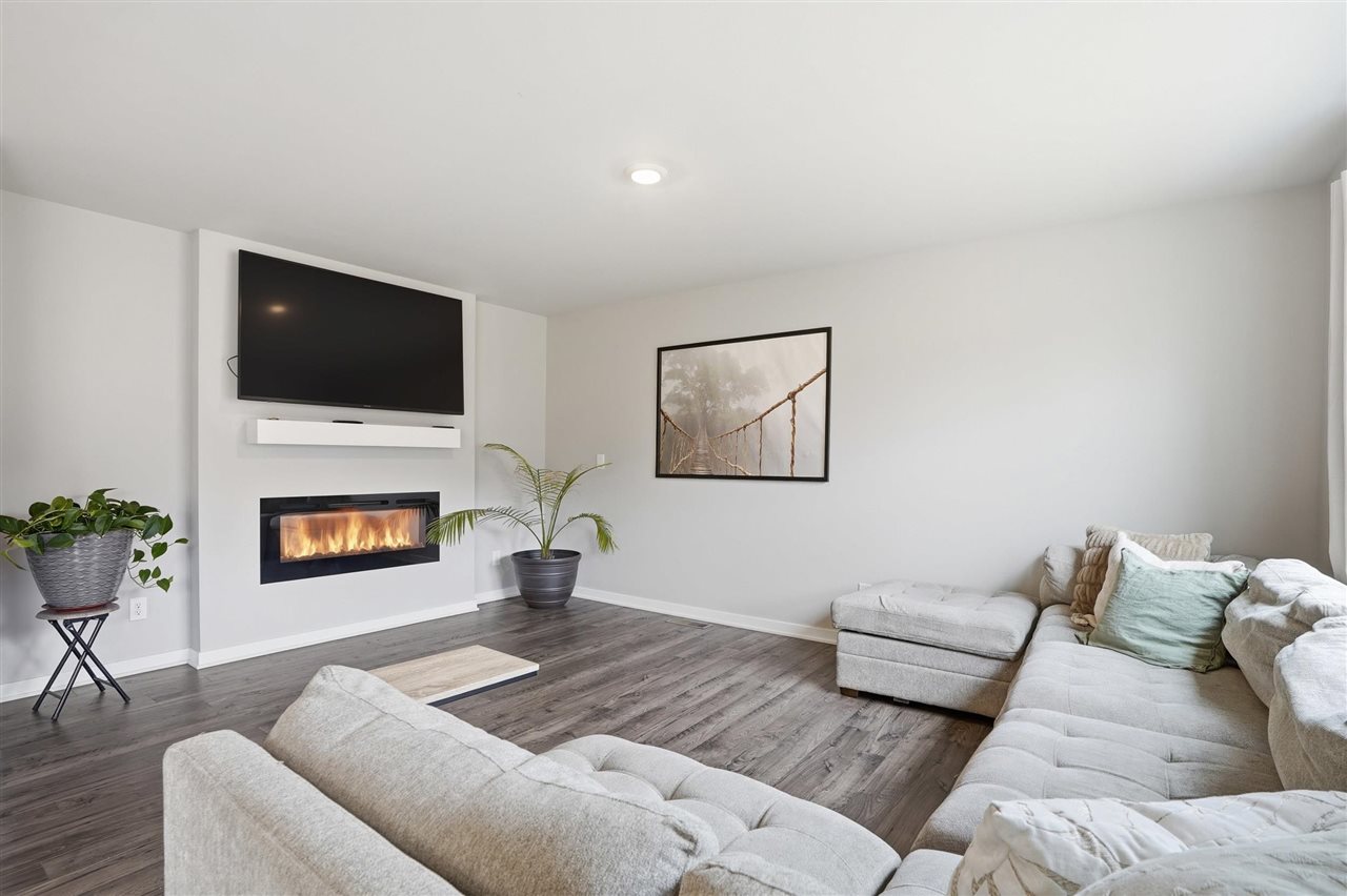 3182 Scanlon Farms Road Coralville IA 52241