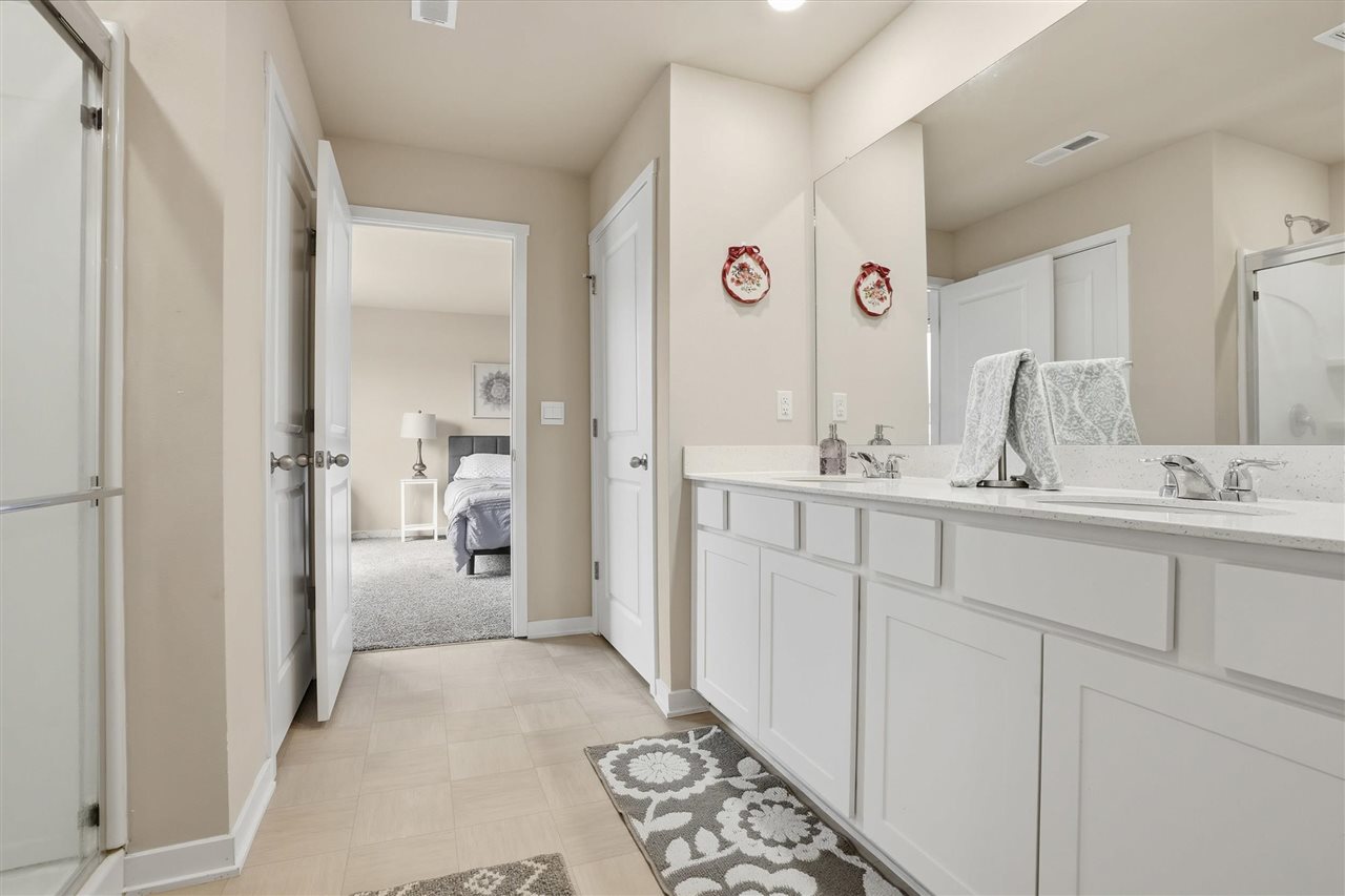 3182 Scanlon Farms Road Coralville IA 52241