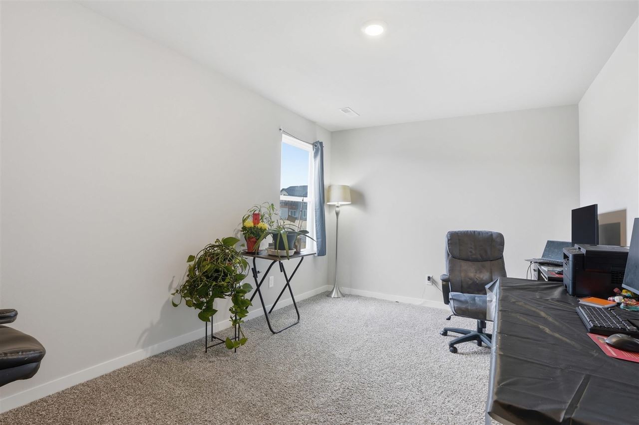 3182 Scanlon Farms Road Coralville IA 52241