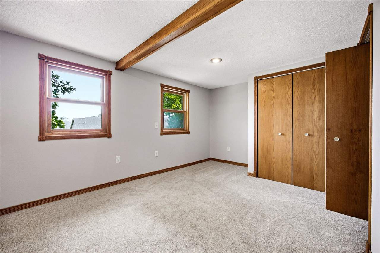 1000 Stinocher Street Solon IA 52333