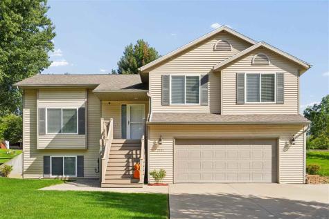 2331 North Ridge Drive Coralville IA 52241