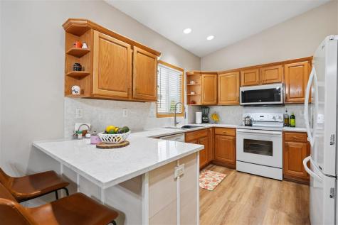 2331 North Ridge Drive Coralville IA 52241