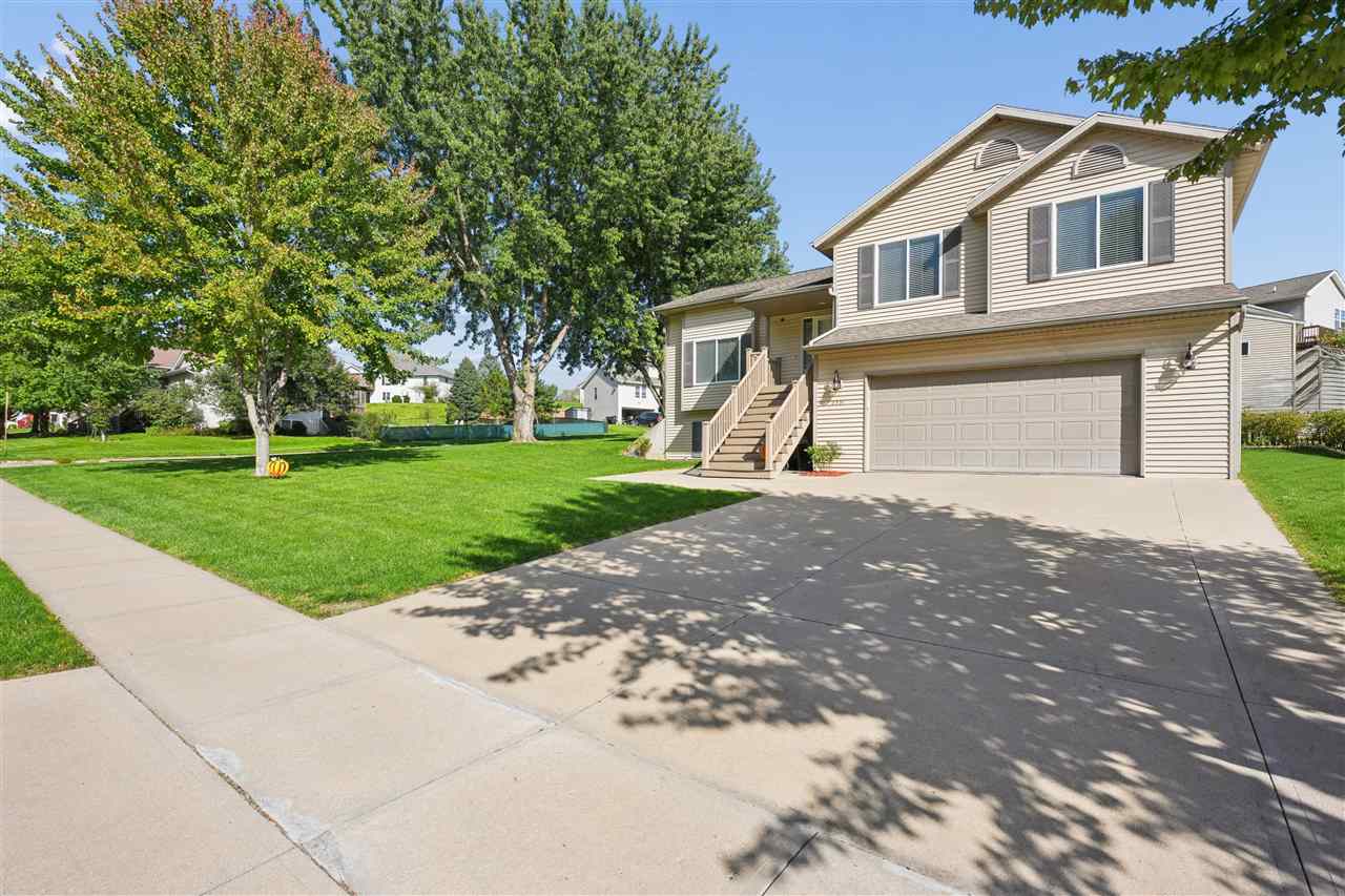 2331 North Ridge Drive Coralville IA 52241