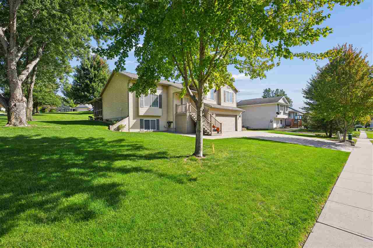 2331 North Ridge Drive Coralville IA 52241
