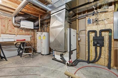 834 S 9th Avenue Washington IA 52353