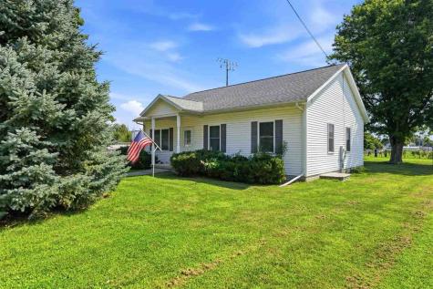 834 S 9th Avenue Washington IA 52353