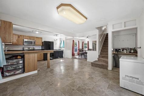 908 Lynn Street Tipton IA 52772