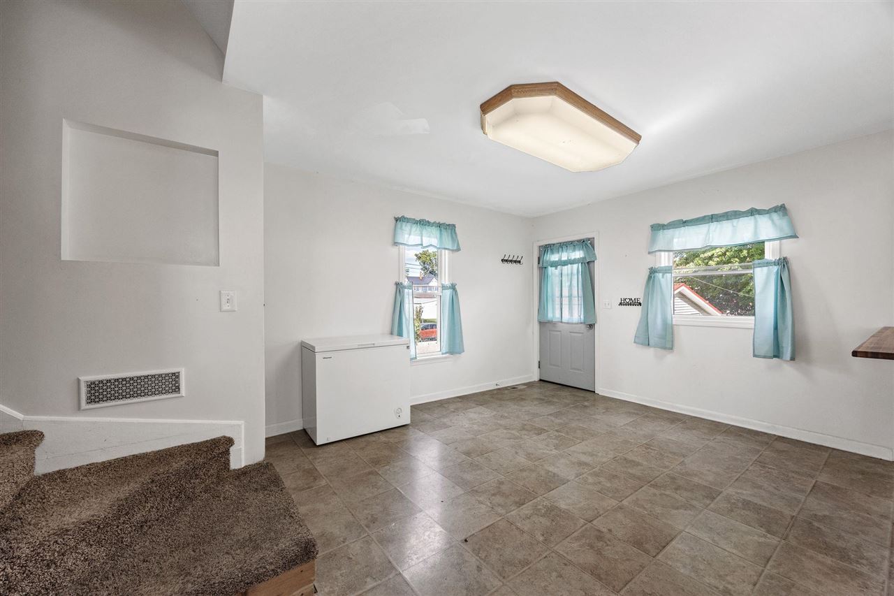 908 Lynn Street Tipton IA 52772