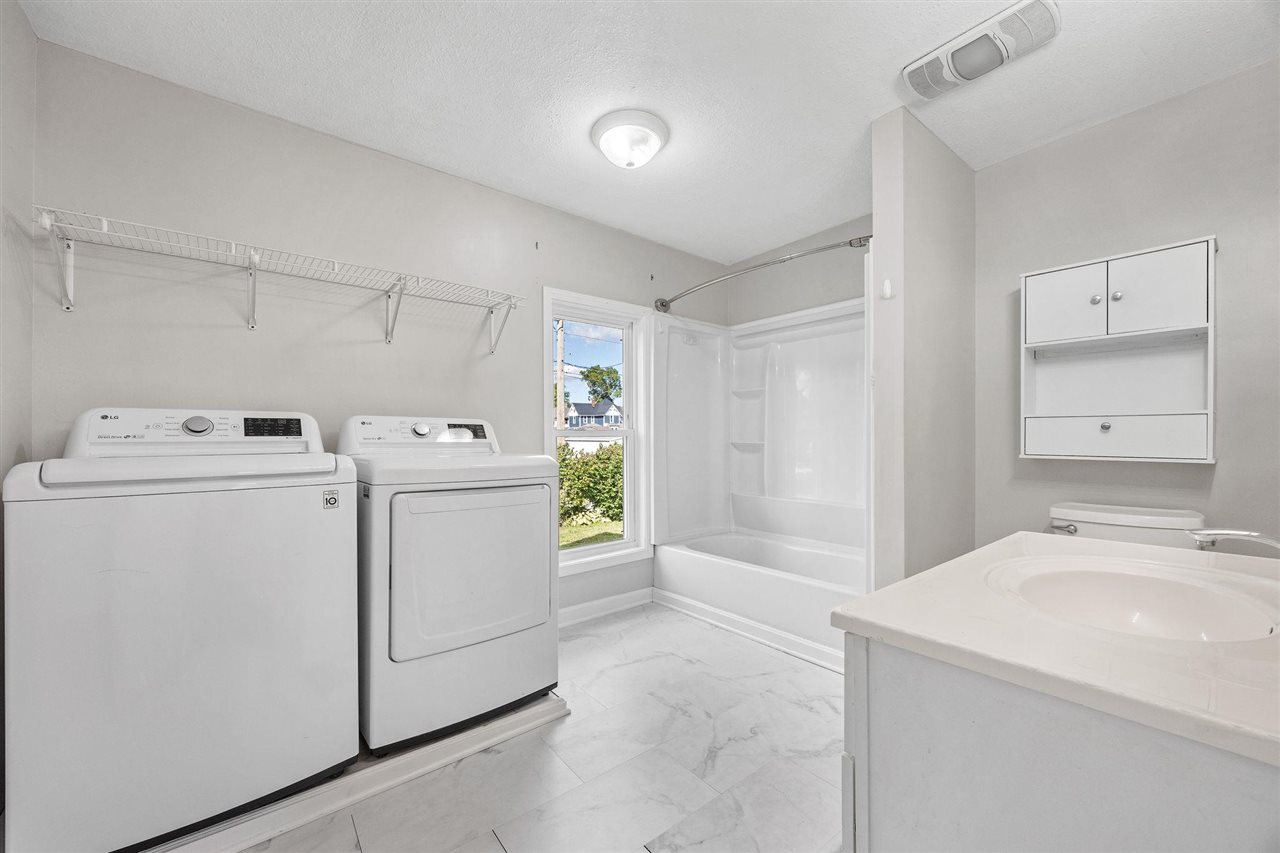 908 Lynn Street Tipton IA 52772