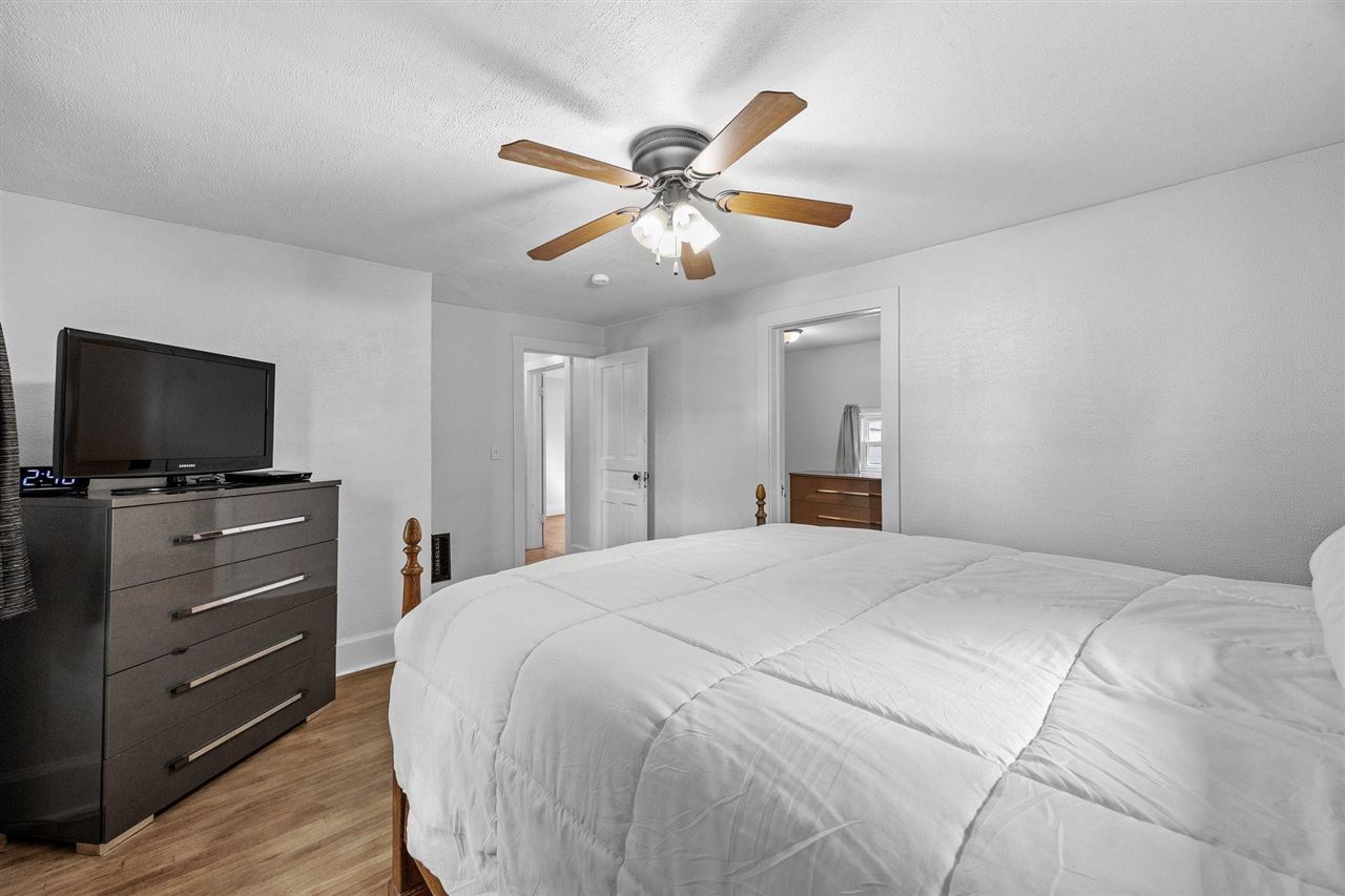 908 Lynn Street Tipton IA 52772