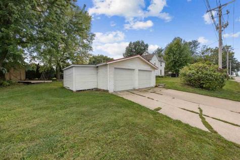 908 Lynn Street Tipton IA 52772