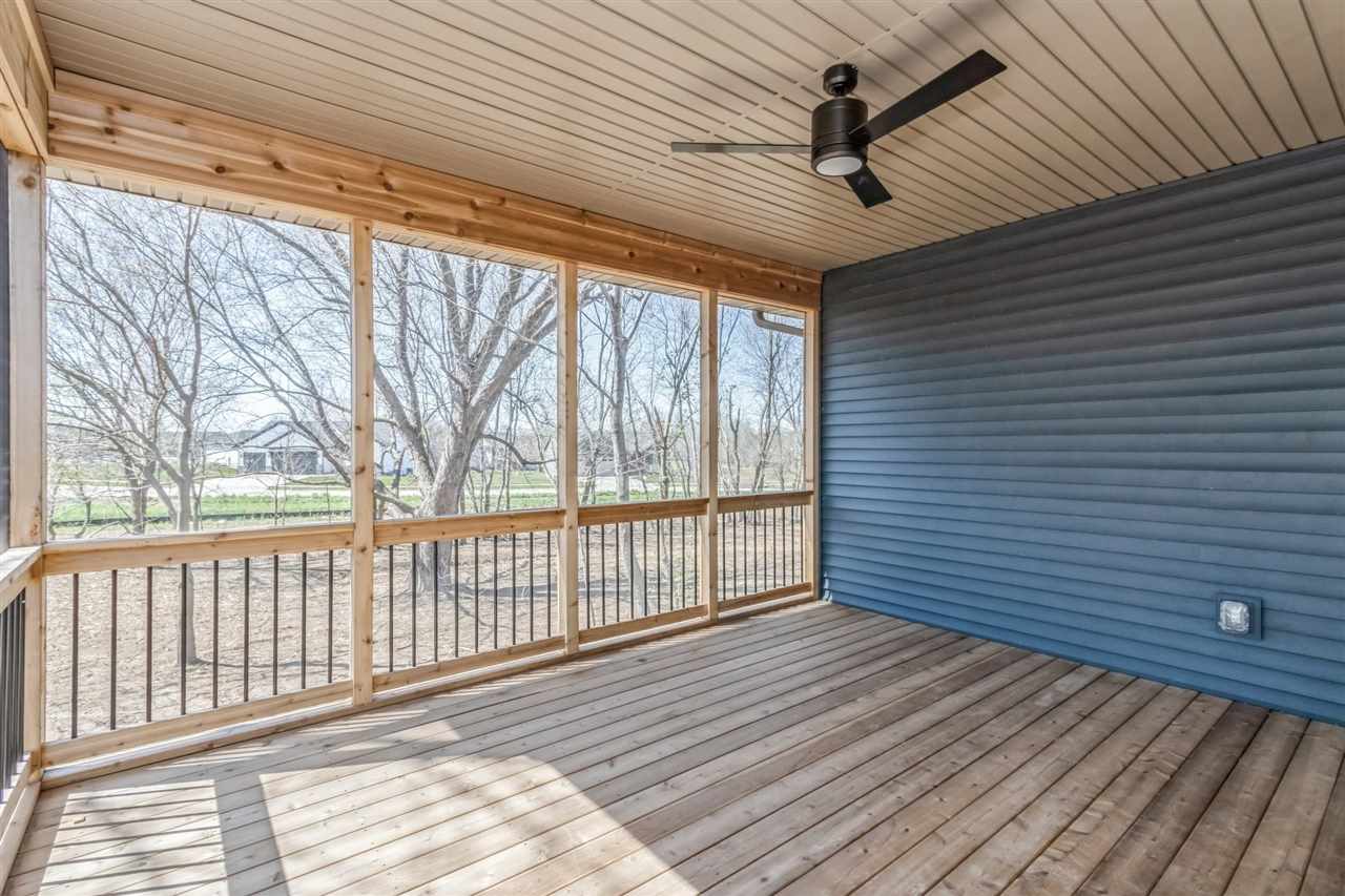 3110 Sunflower Street Ely IA 52227