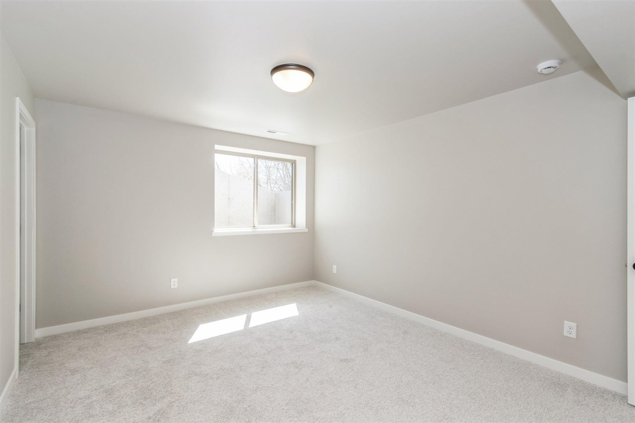 3110 Sunflower Street Ely IA 52227