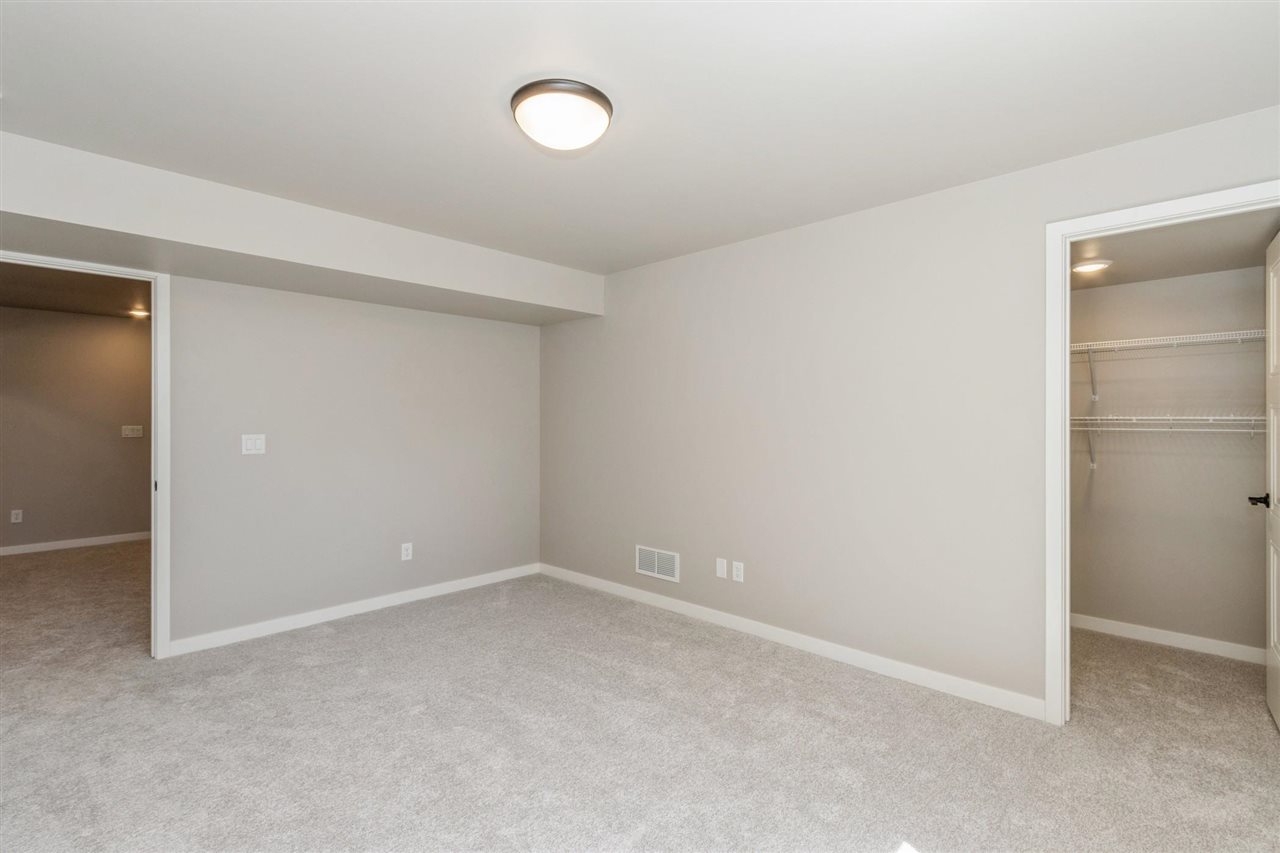 3110 Sunflower Street Ely IA 52227