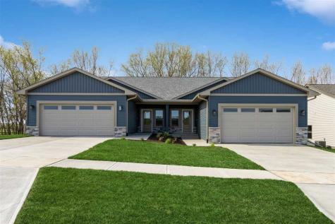 3110 Sunflower Street Ely IA 52227