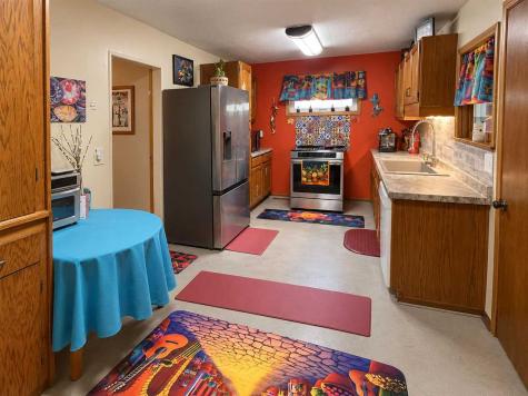 106 E 6th Street IA 50228