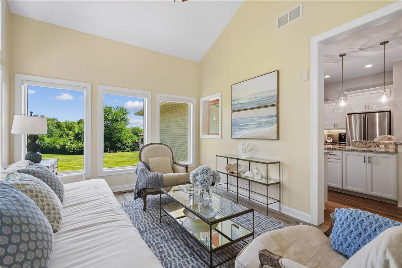 2804 NW Deer Valley Drive Swisher IA 52338