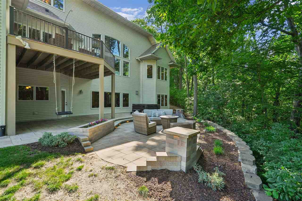 2804 NW Deer Valley Drive Swisher IA 52338