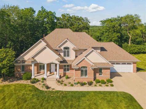 2804 NW Deer Valley Drive Swisher IA 52338