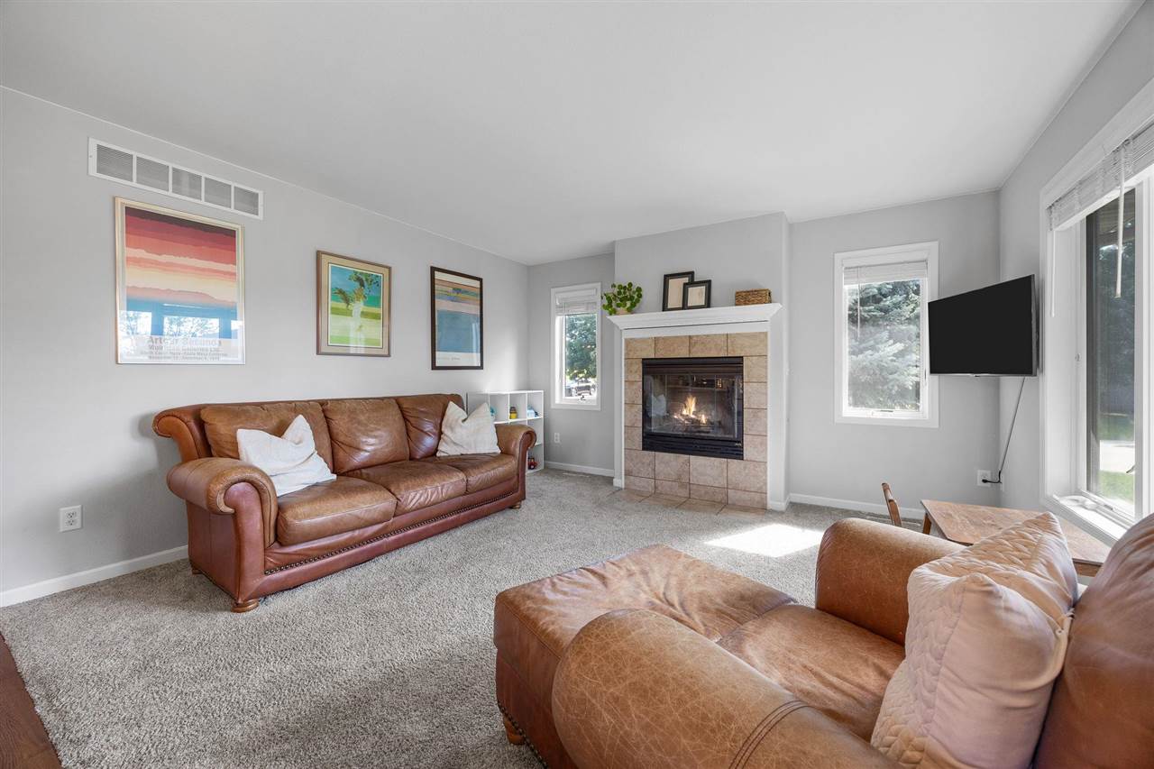 74 Galway Circle Iowa City IA 52246
