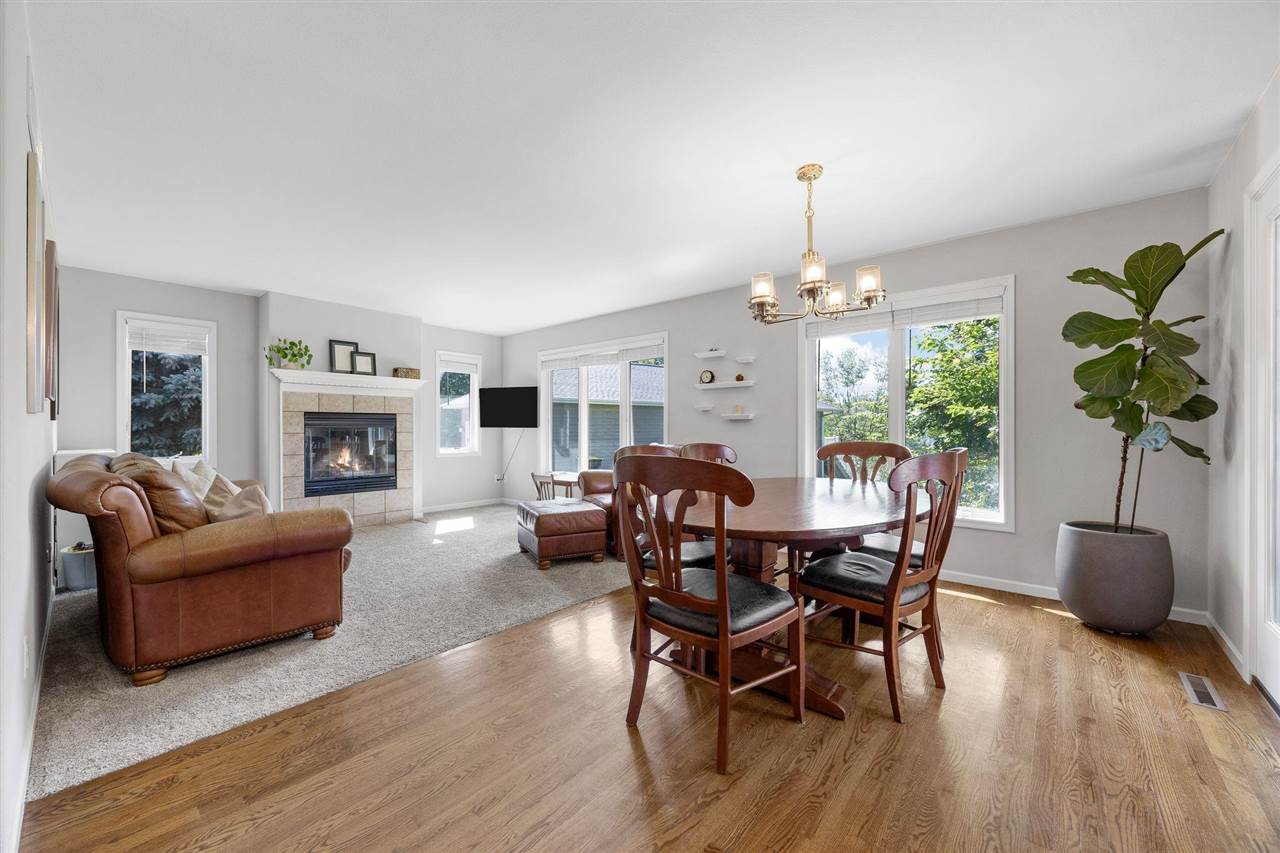 74 Galway Circle Iowa City IA 52246