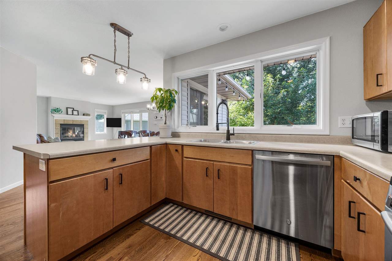 74 Galway Circle Iowa City IA 52246