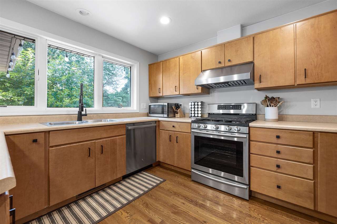 74 Galway Circle Iowa City IA 52246