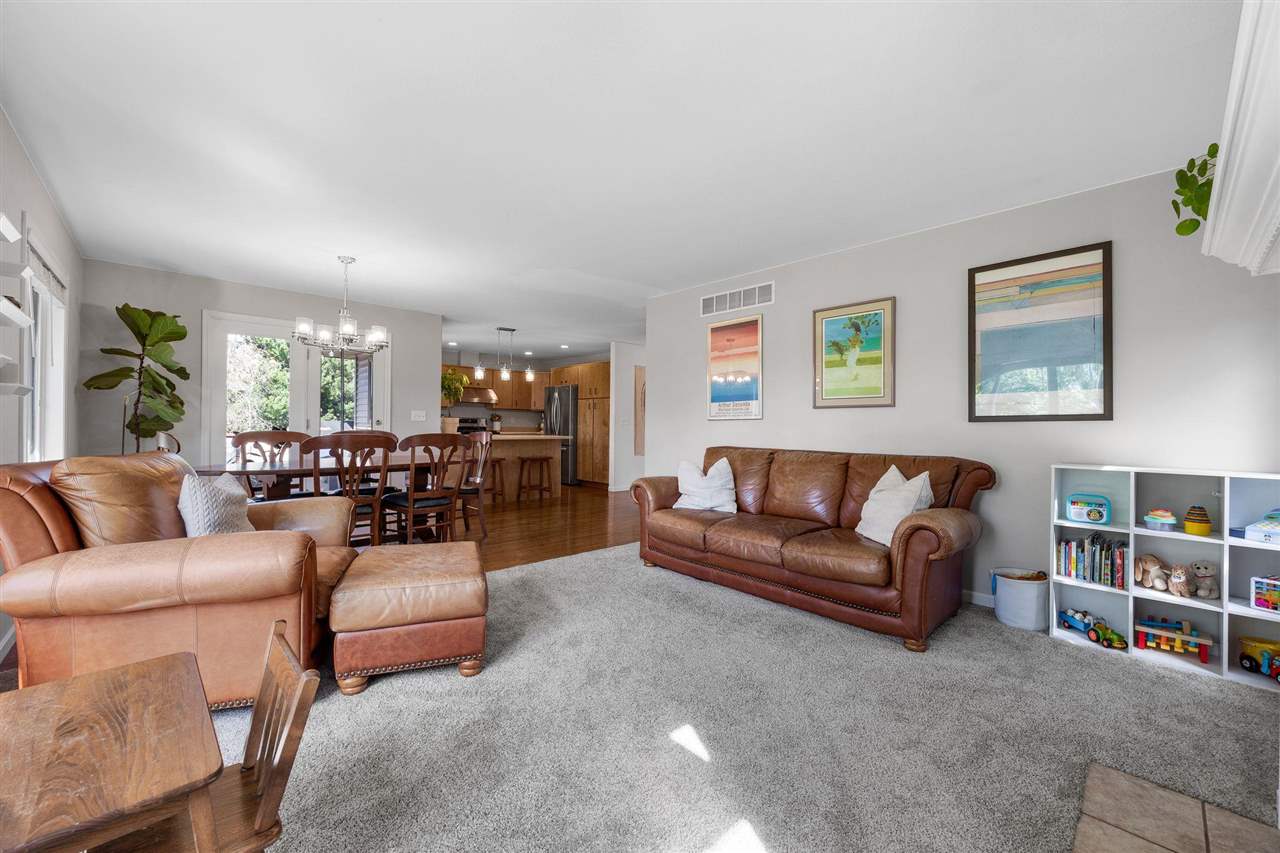 74 Galway Circle Iowa City IA 52246