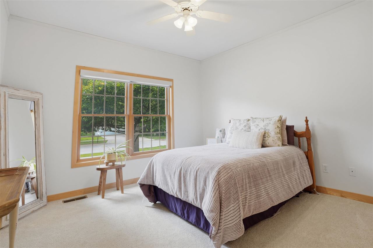 1222 Wild Prairie Drive Iowa City IA 52246