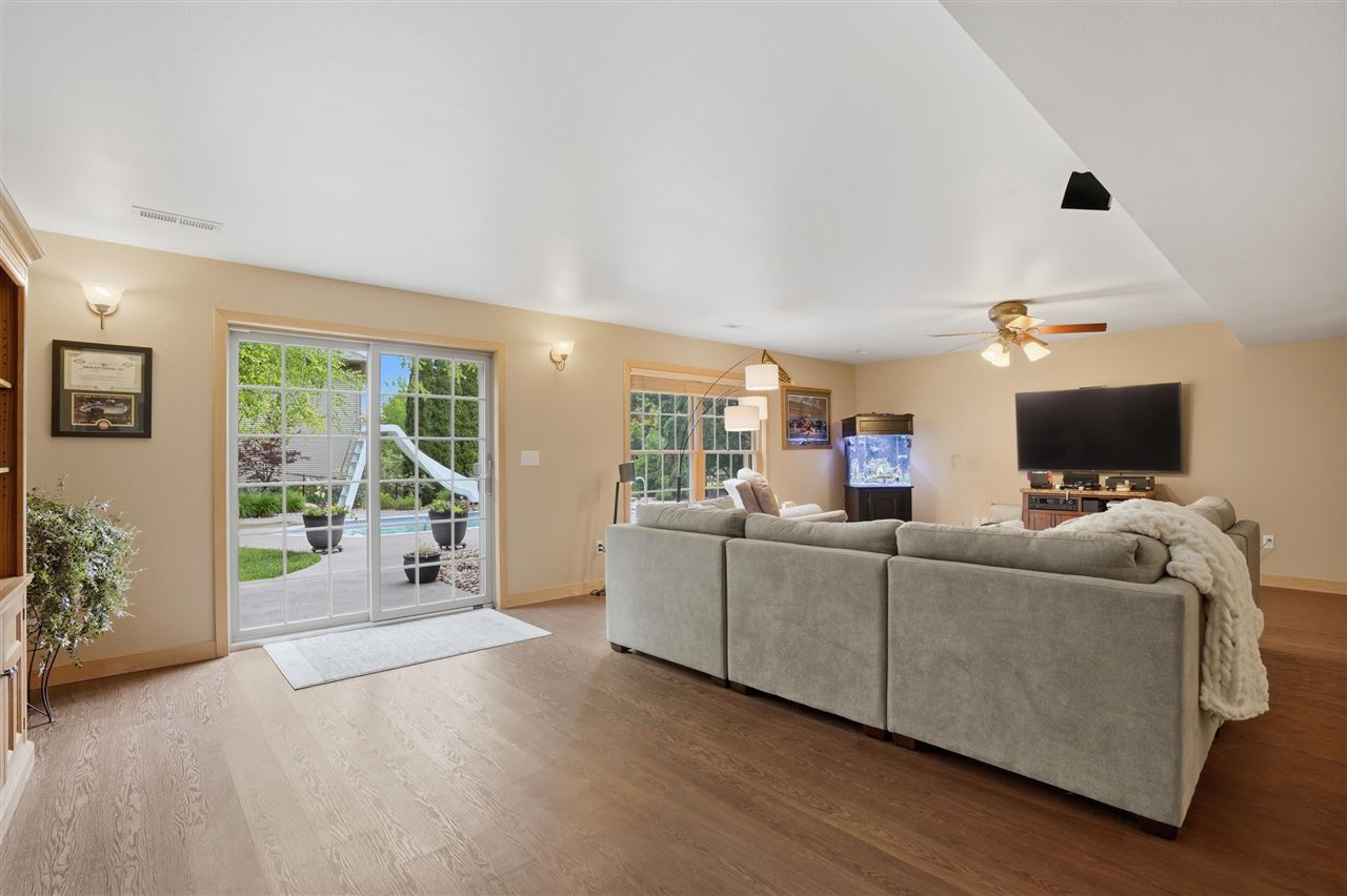 1222 Wild Prairie Drive Iowa City IA 52246
