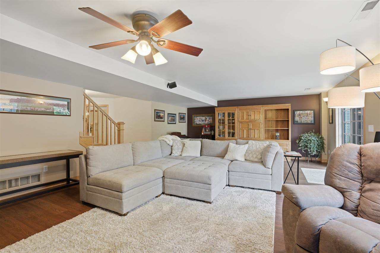 1222 Wild Prairie Drive Iowa City IA 52246