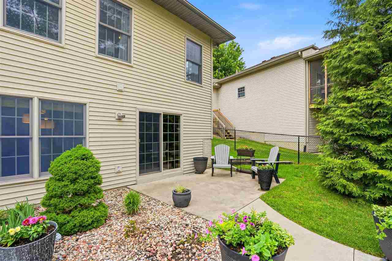 1222 Wild Prairie Drive Iowa City IA 52246