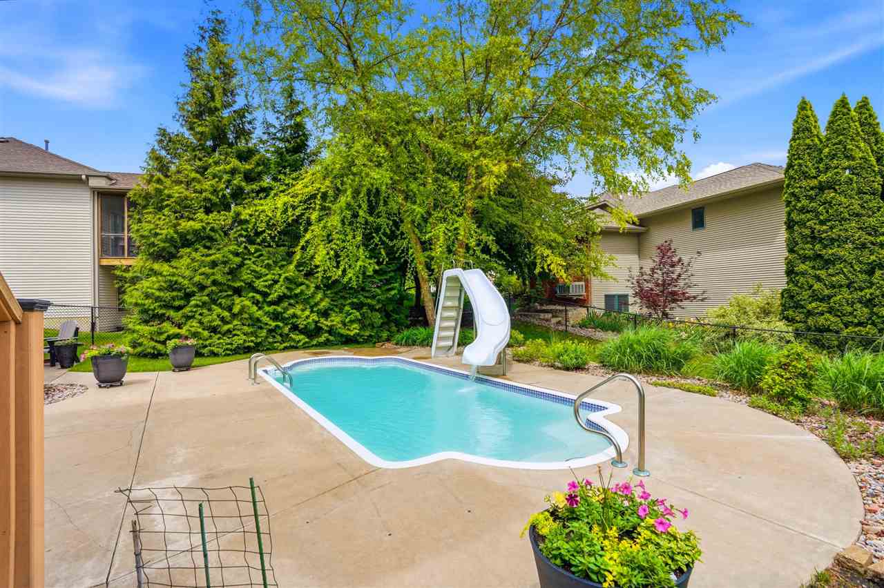 1222 Wild Prairie Drive Iowa City IA 52246
