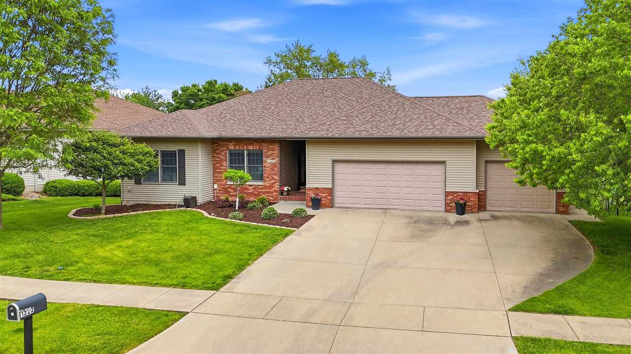 1222 Wild Prairie Drive Iowa City IA 52246